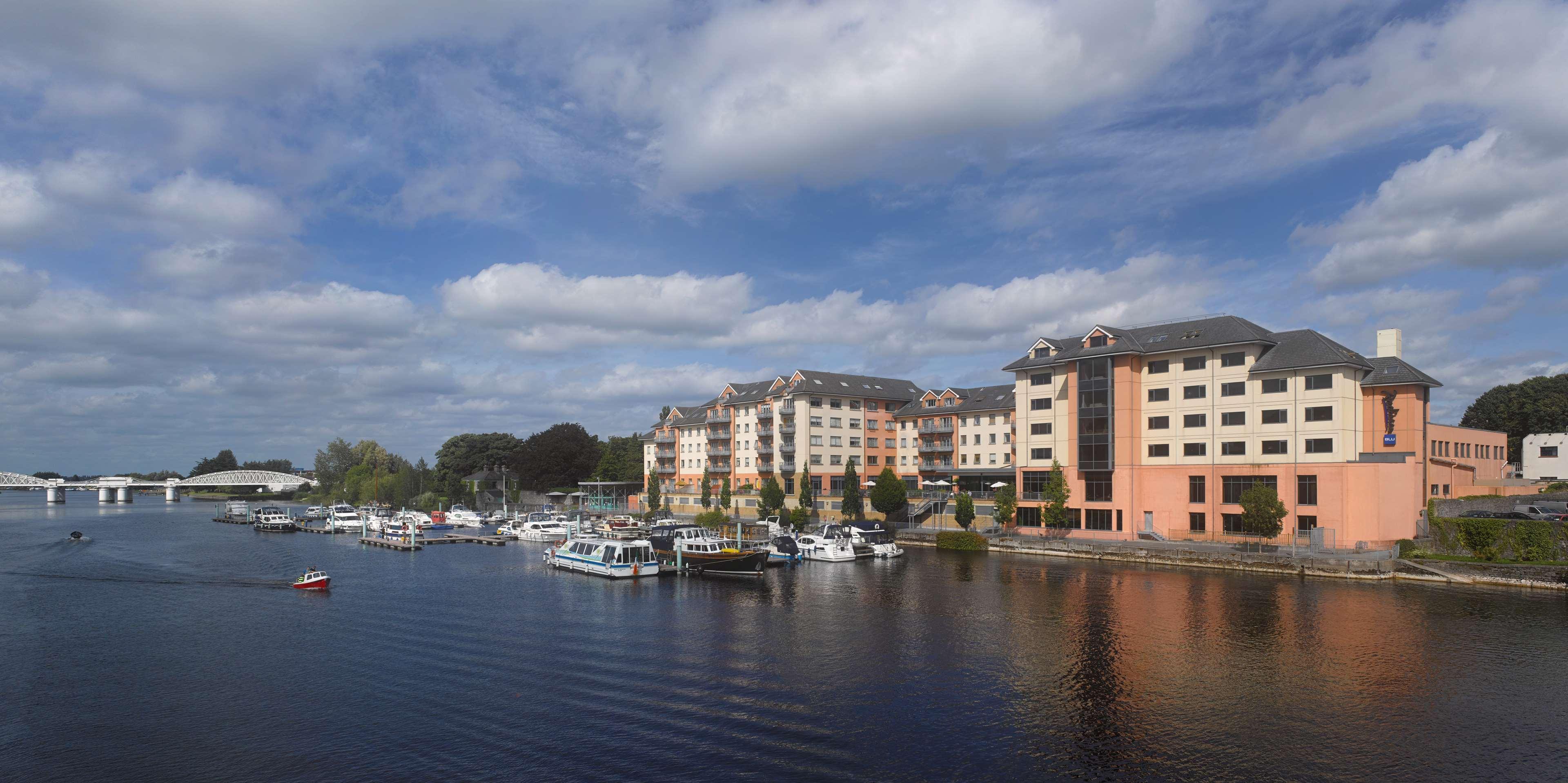 Radisson Blu Hotel, Athlone Exterior foto