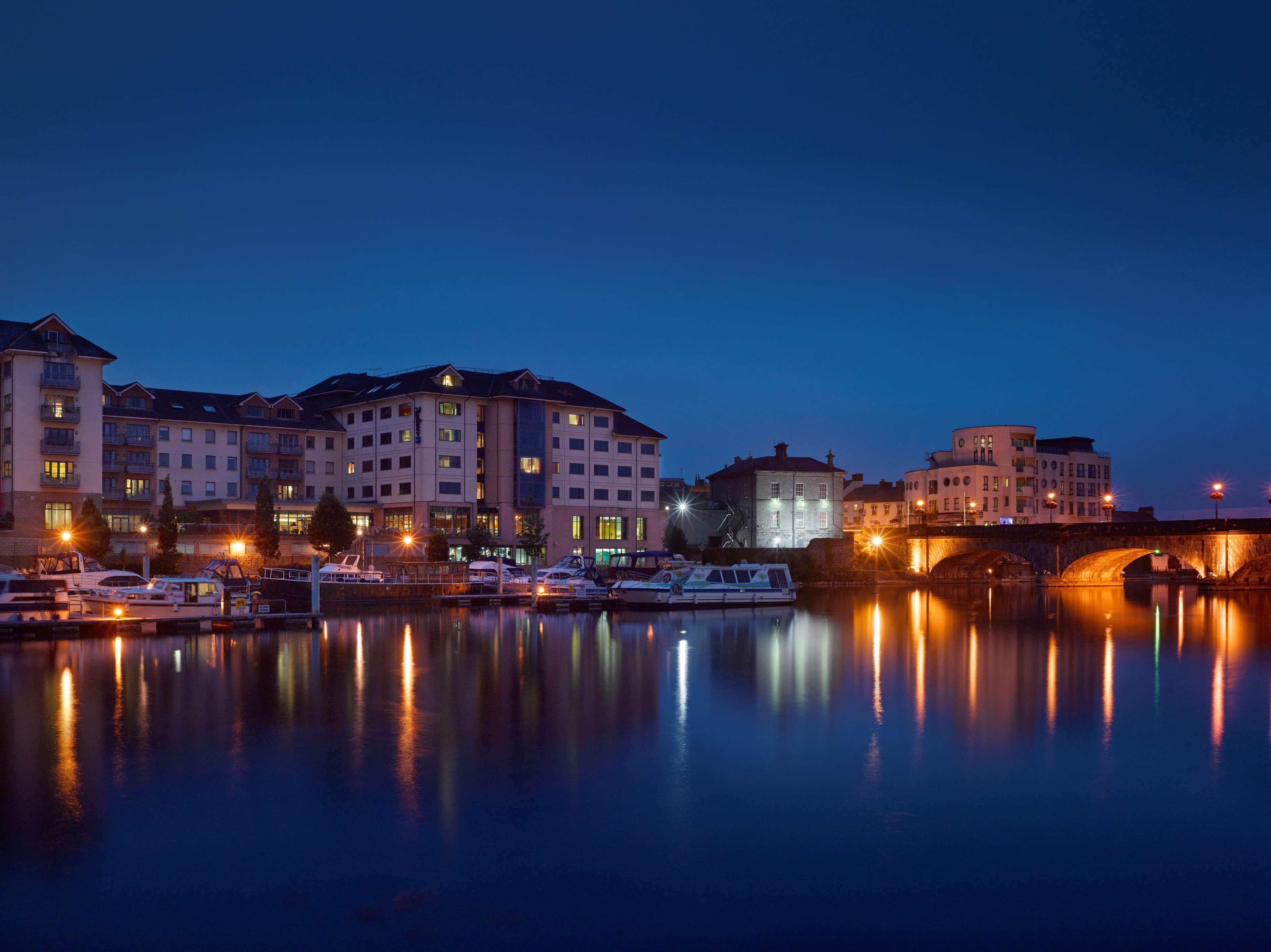 Radisson Blu Hotel, Athlone Exterior foto